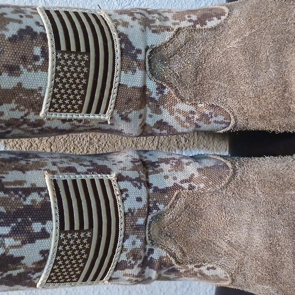 Ariat *Boys Camo Patriot Western Boot - Picture 10 of 12